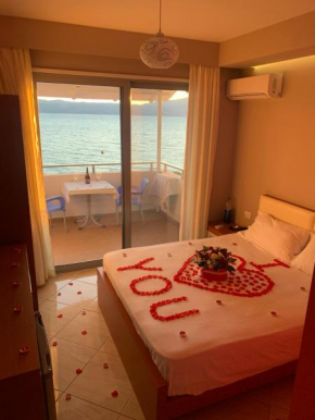 Гостиница Hotel Divers  Влёра